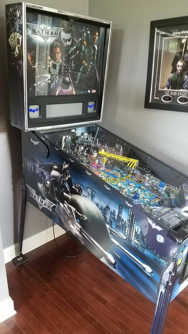 Batman Dark Knight Pinball Machine by Stern - Image 4