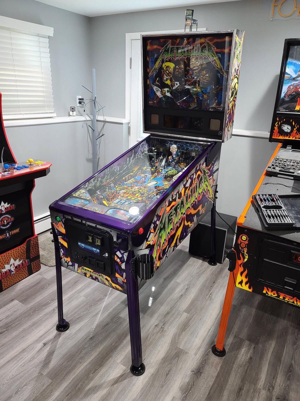 Metallica Pro Pinball Machine by Stern - Image 3
