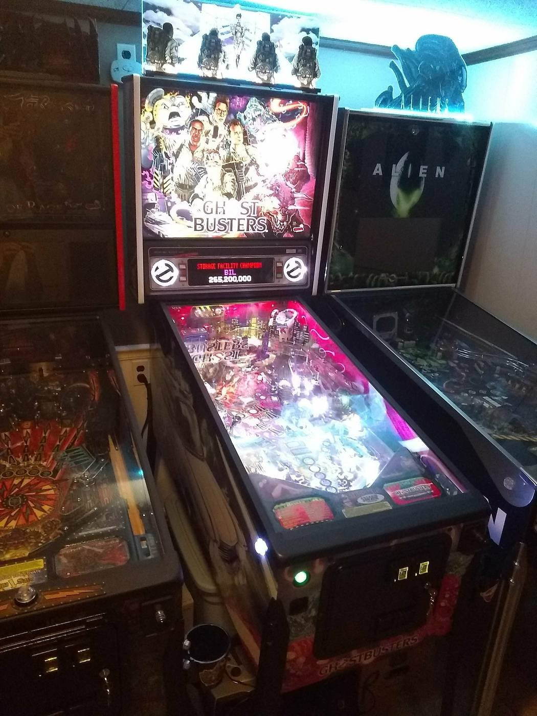 Ghostbusters Pro Pinball Machine - Image 3