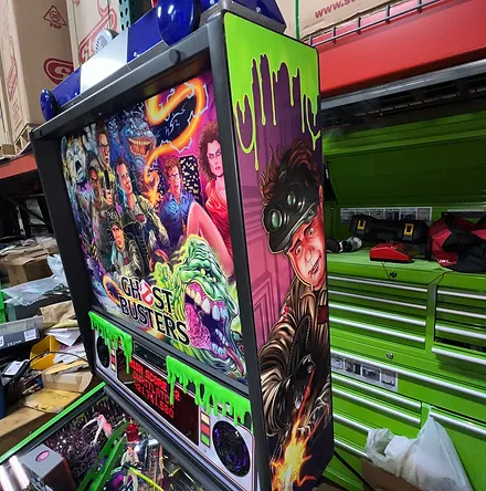 Ghostbusters Limited Edition Pinball Machine - Image 10