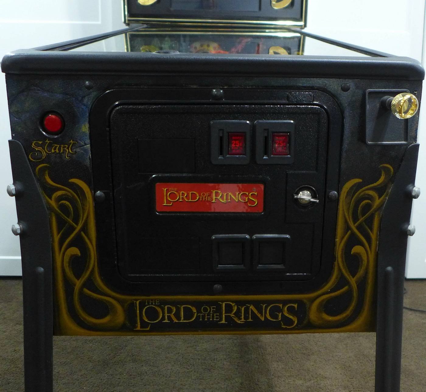 Lord of the Rings Pinball Machine - Image 5