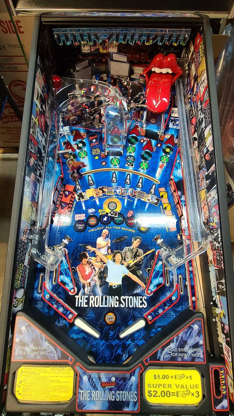 Rolling Stones Pinball Machine - Image 8