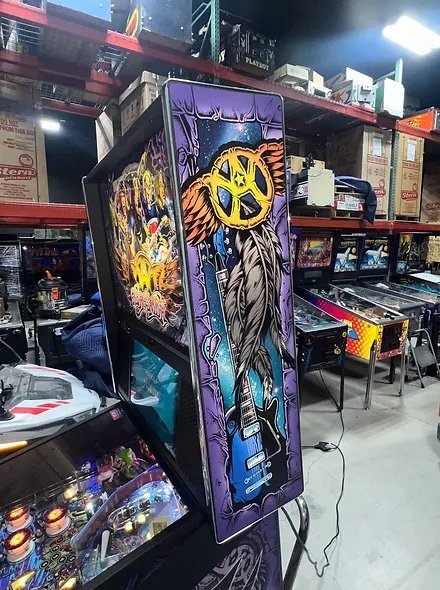 Aerosmith Premium Pinball Machine - Image 2