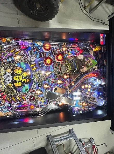 Aerosmith Premium Pinball Machine - Image 11