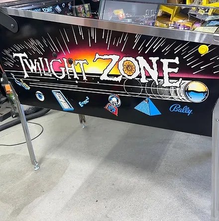 Twilight Zone Pinball Machine - Image 7